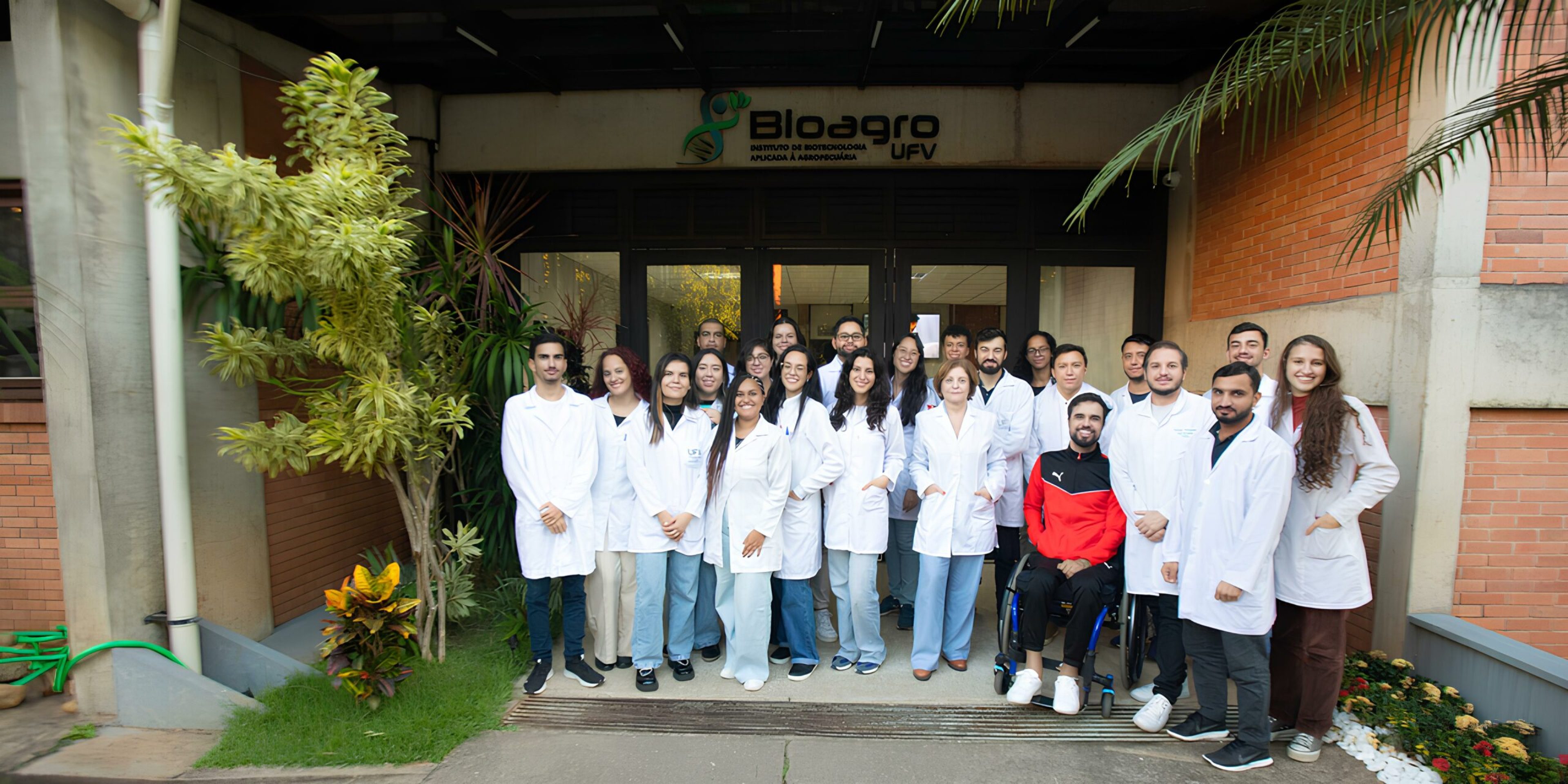 BioAgro UFV -208_corte_M